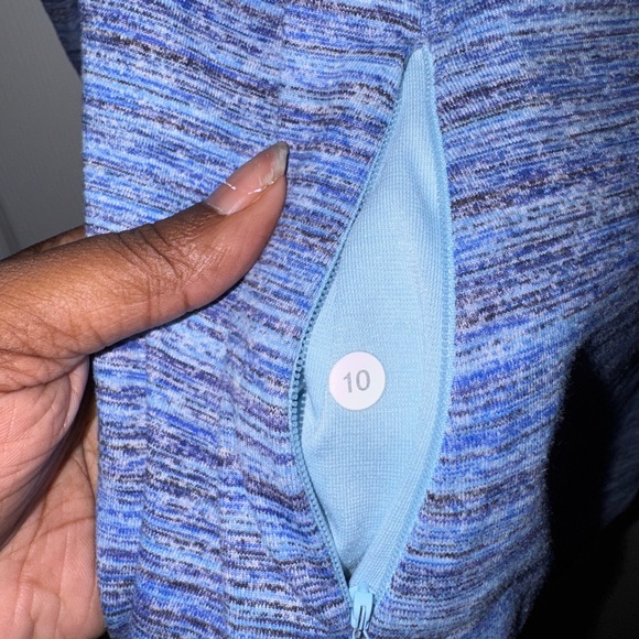 Lululemon Runderful along sleeve top - Picture 6 of 6